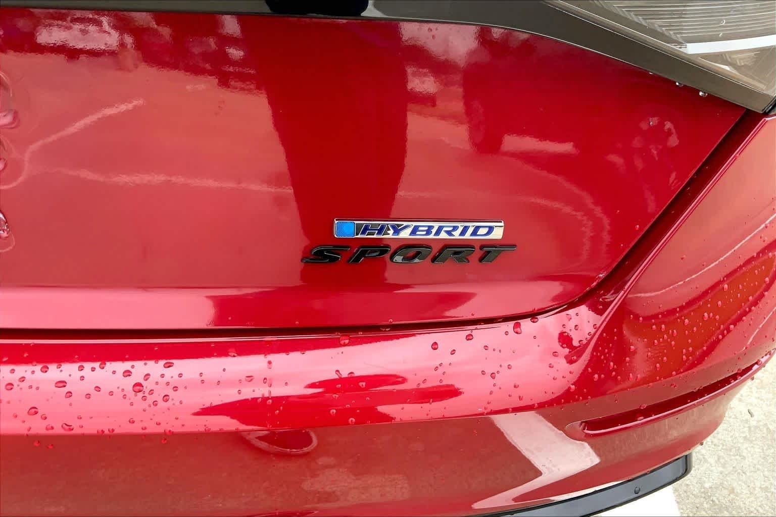 Used 2025 Radiant Red Metallic Honda Sport-L image 10