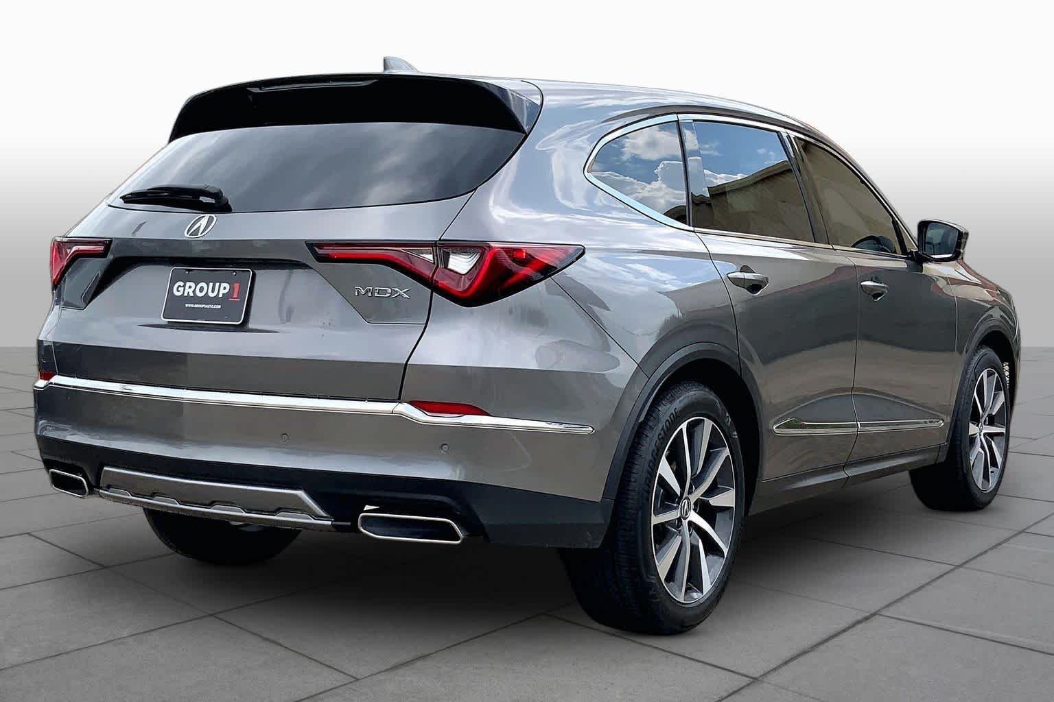 Used 2026 Liquid Carbon Metallic Acura w/Technology Package image 13