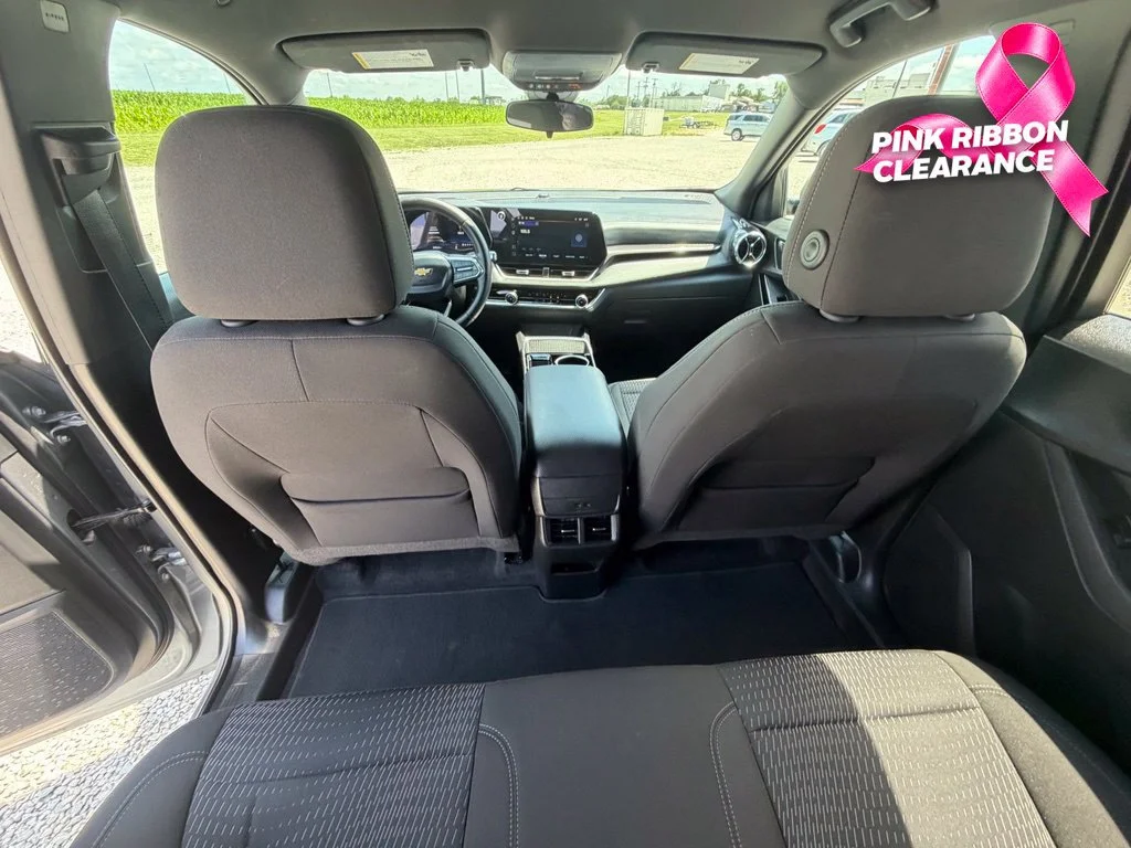 2025 Chevrolet Equinox LT - Photo 24