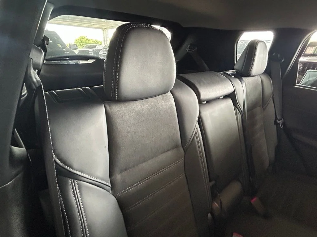 Used 2024 Diamond Mitsubishi SE Black Edition image 41