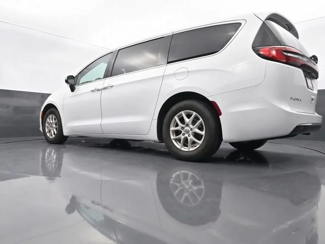 Used 2023 White Chrysler Touring L image 28