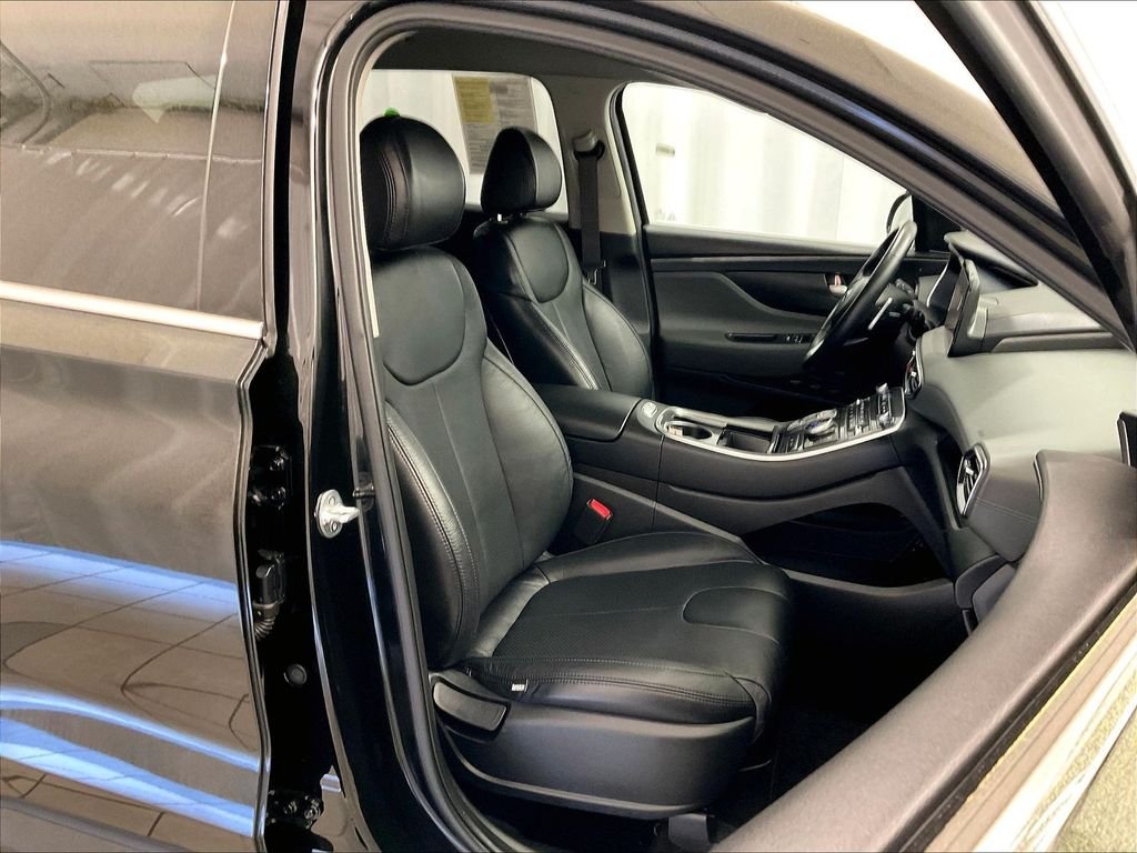 Used 2023 Twilight Black Hyundai SEL image 11