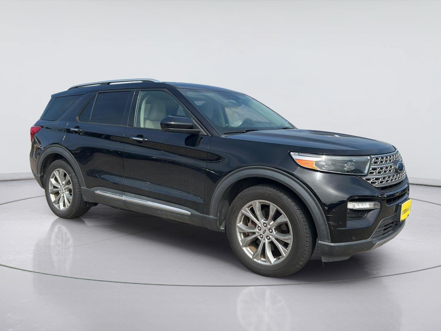 Used 2022 Agate Black FORD Limited image 3