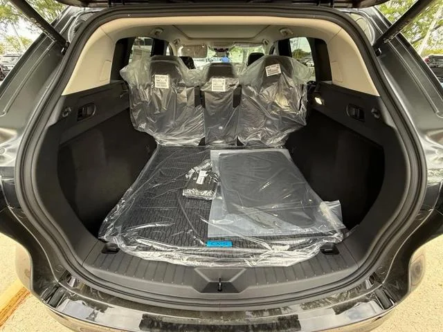 New 2026 Machine Gray Metallic Mazda 2.5 S Premium AWD image 29