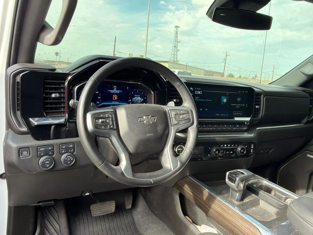 Used 2023 White Chevrolet RST image 20