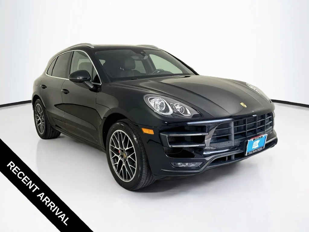 2016 Porsche Macan Turbo