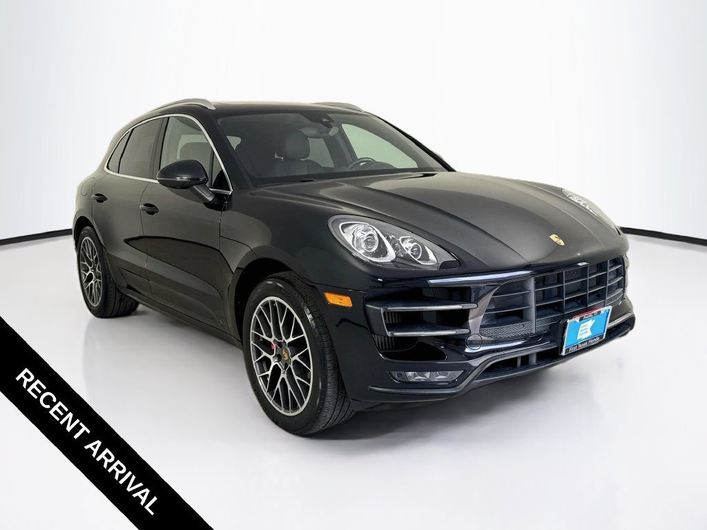2016 Porsche Macan Turbo