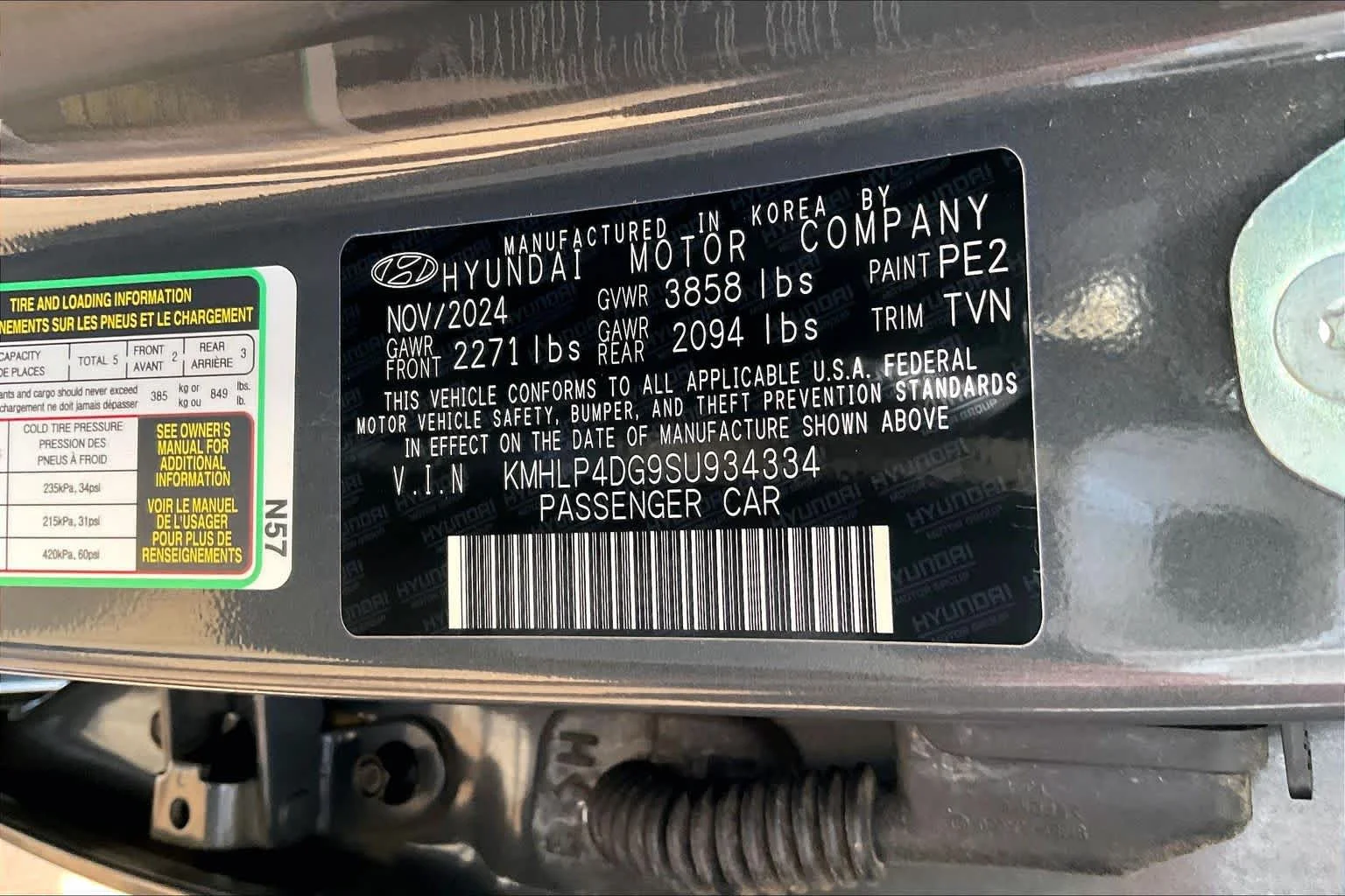 Used 2025 Ecotronic Gray Hyundai Limited image 33