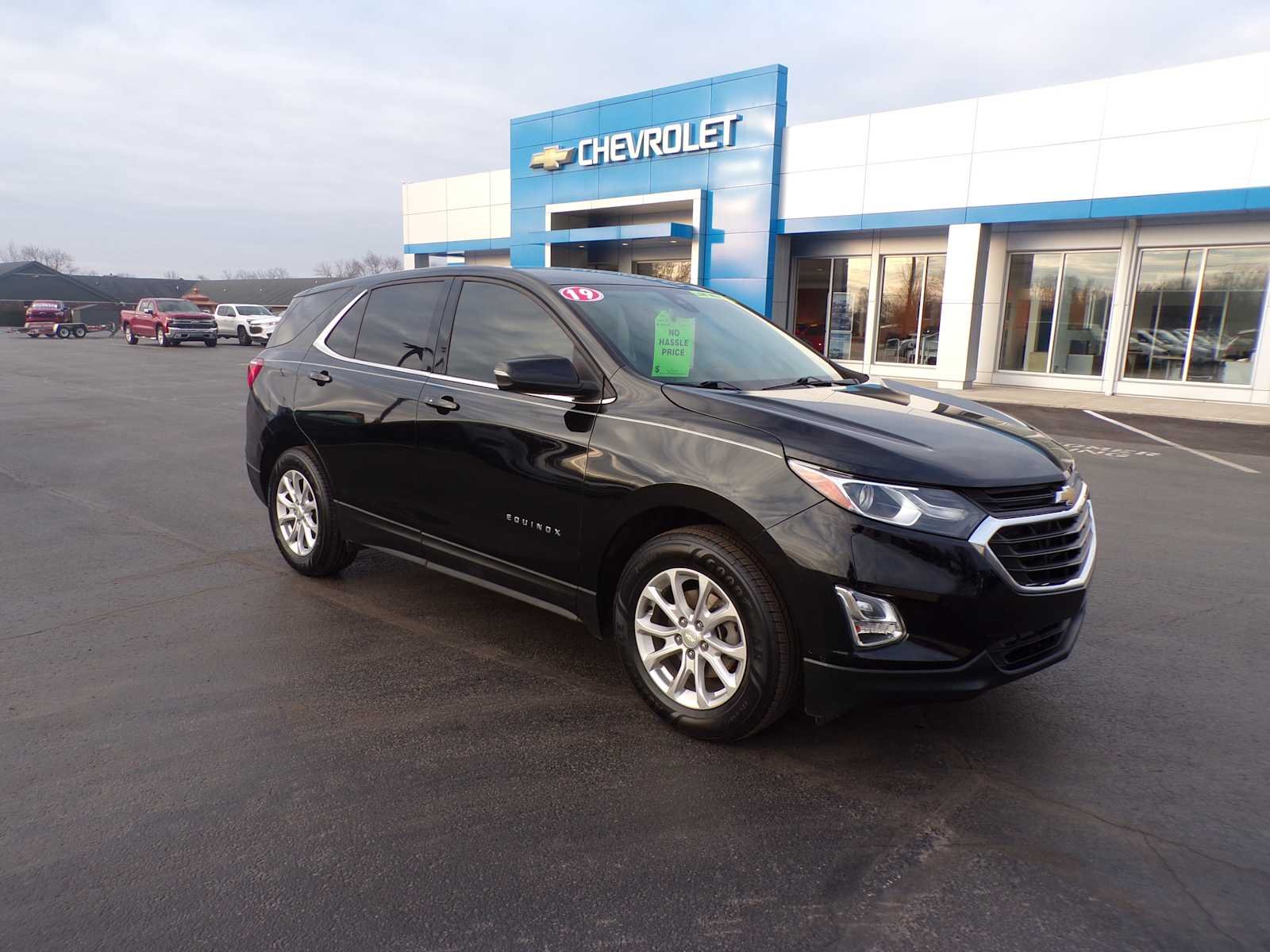 Used 2019 Chevrolet Equinox 2FL with VIN 3GNAXJEV7KL329141 for sale in Alexandria, IN