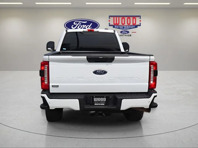 Used 2023 Oxford White Ford XL image 4