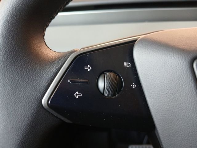 Used 2025 Silver Tesla Base image 7