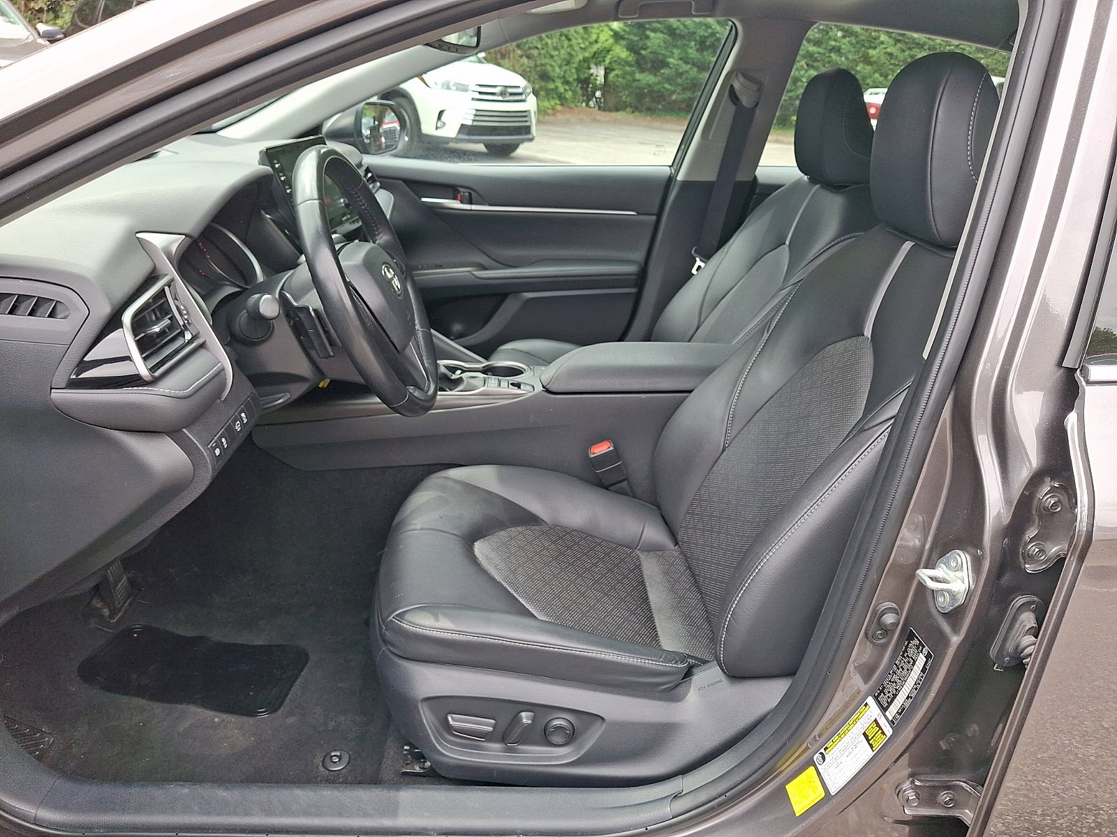 Used 2024 Predawn Gray Mica   1H1 Toyota XSE image 13