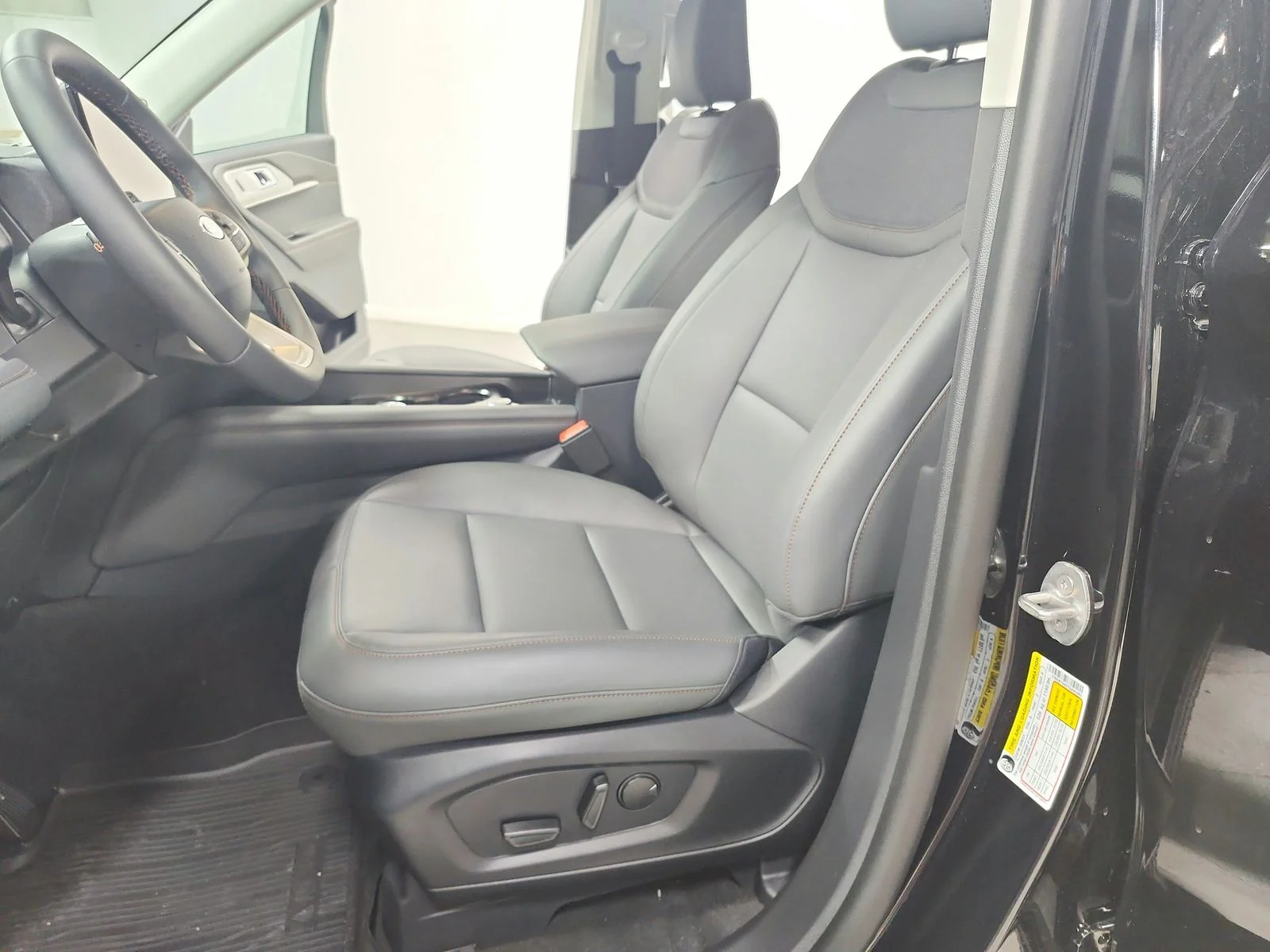 New 2026 Black Ford Active image 19