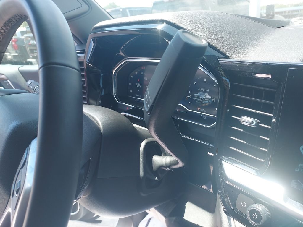 Used 2025 White Chevrolet RST image 19
