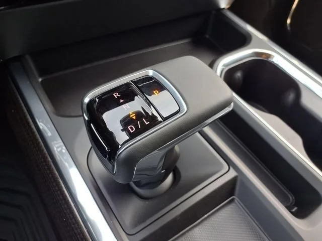 New 2026 Sterling Gray Metallic Chevrolet LT image 24