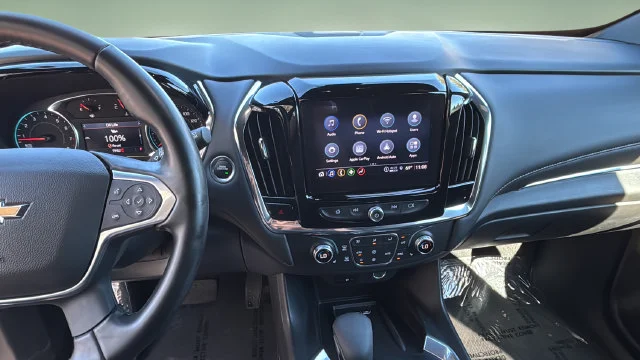 Used 2023 White Chevrolet LT image 11