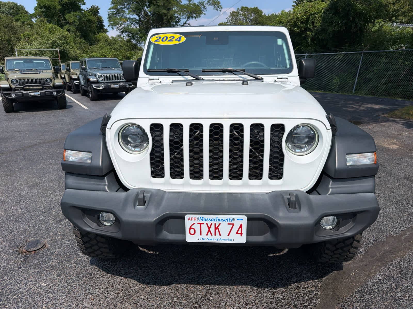 Certified Used 2024 Bright White Clearcoat Jeep Sport S image 25