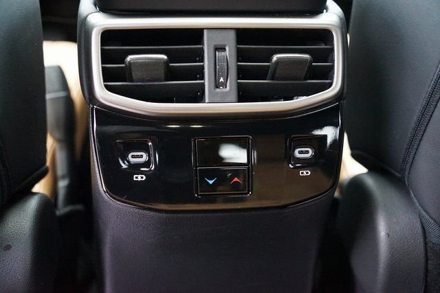 2025 LEXUS RX - Image 8