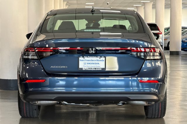 New 2026 Canyon River Blue Metallic Honda SE image 5