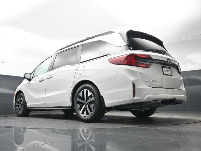 New 2027 Platinum White Pearl Honda EX-L image 35