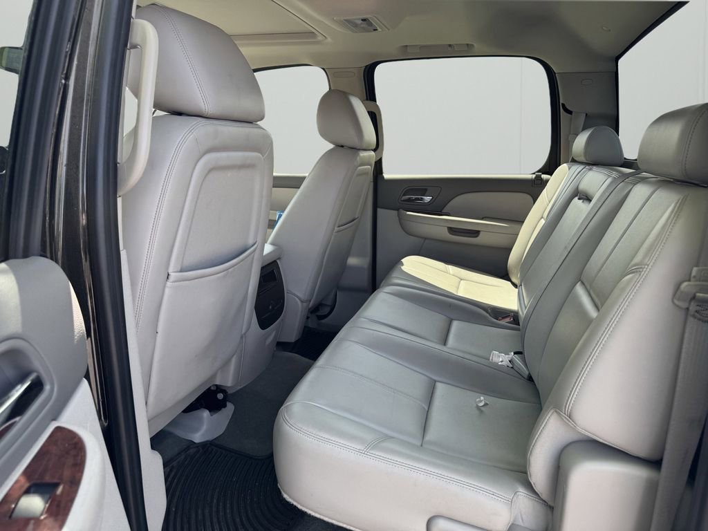 Used 2011 ONYX BLACK GMC SLT image 20
