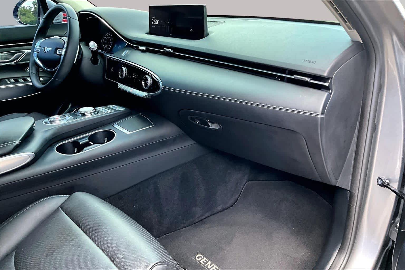 Used 2022 Savile Silver Genesis 2.5T image 19