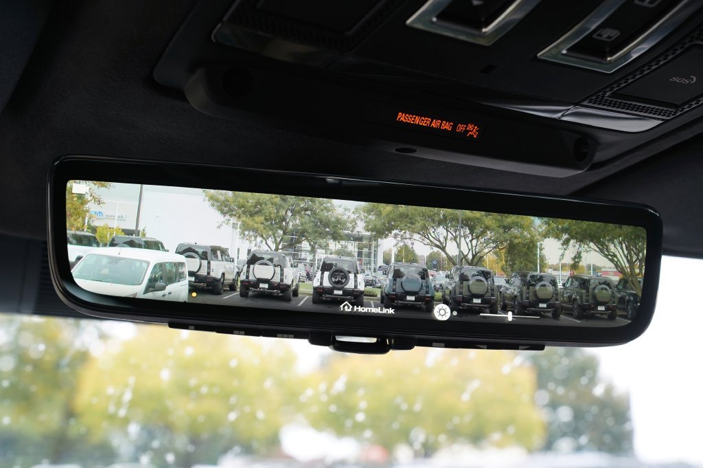New 2026 Santorini Black Land Rover V8 image 21