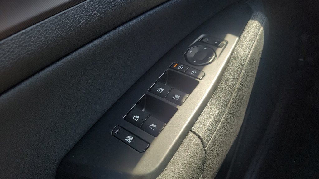 New 2027 Gravity Gray Kia EX image 18