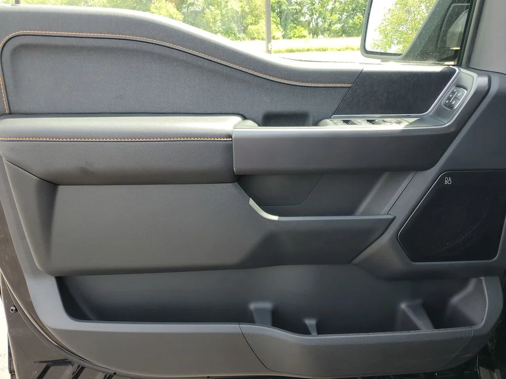 New 2026 Antimatter Blue Metallic Ford Tremor® image 19