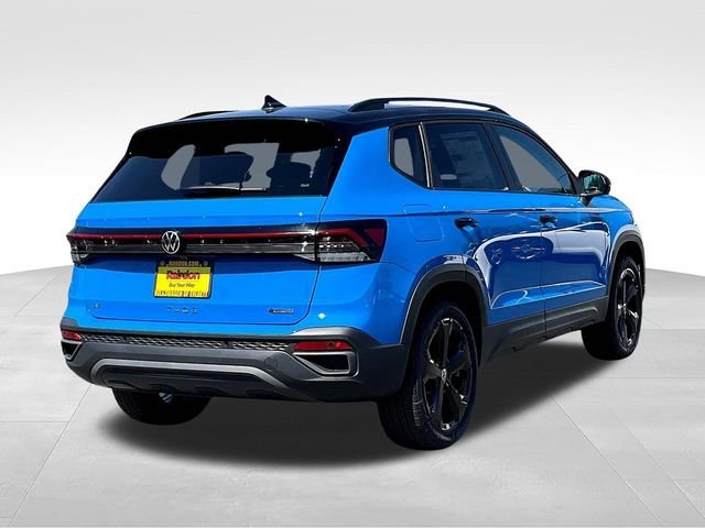 2025 Volkswagen Taos SE Black - Photo 17