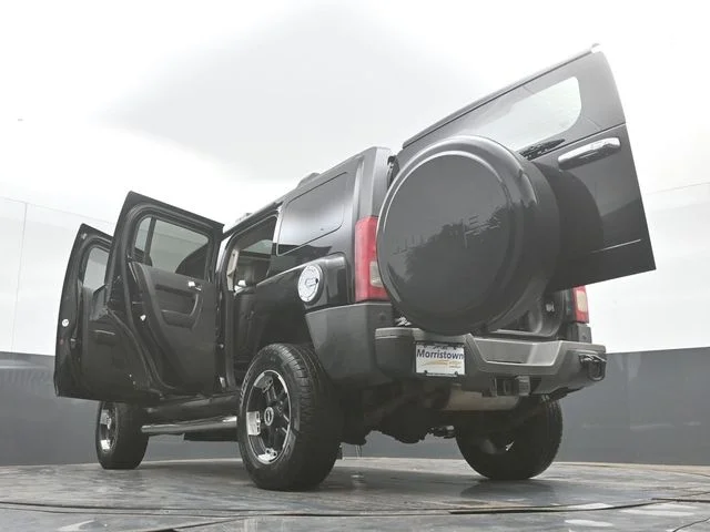 Used 2008 Black Hummer Luxury image 48