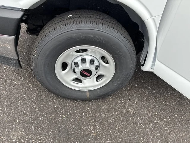 New 2026 Summit White GMC Work Van image 25