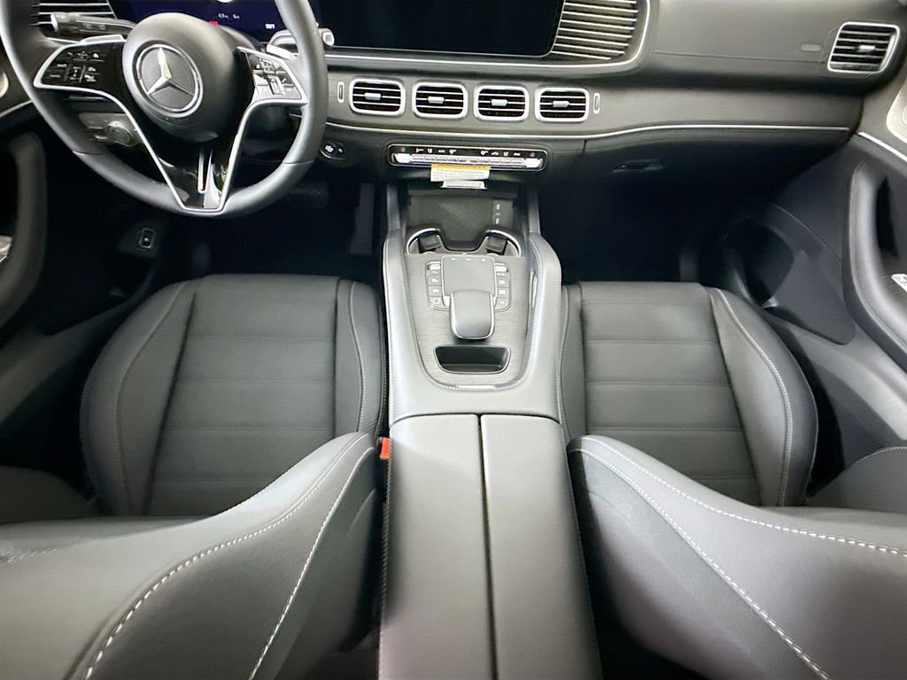 New 2026 MANUFAKTUR Ireland Mid Green Metallic Mercedes-Benz GLE 350 image 17