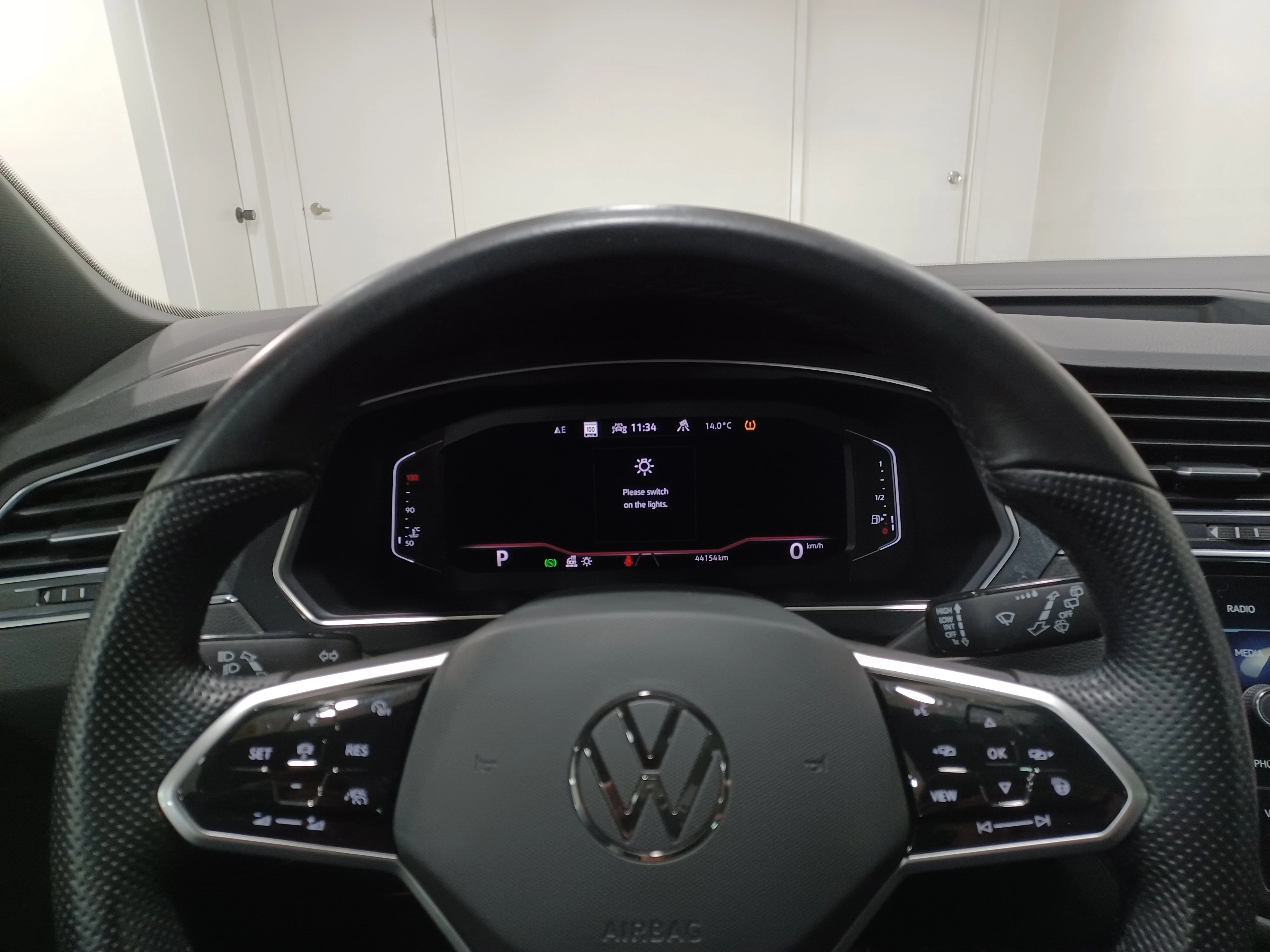 Certified Used 2022 Platinum Gray Metallic Volkswagen Highline R-Line 4Motion*Remote Start | Nav | 360 Cam | Htd & Cooled Leather | Pano Roof | Htd Wheel image 15