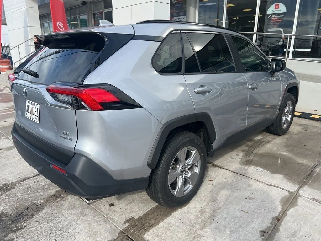 Used 2023 Silver Toyota LE image 3