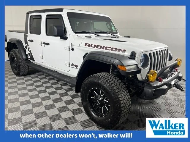 Used 2021 Bright White Clearcoat Jeep Rubicon image 1