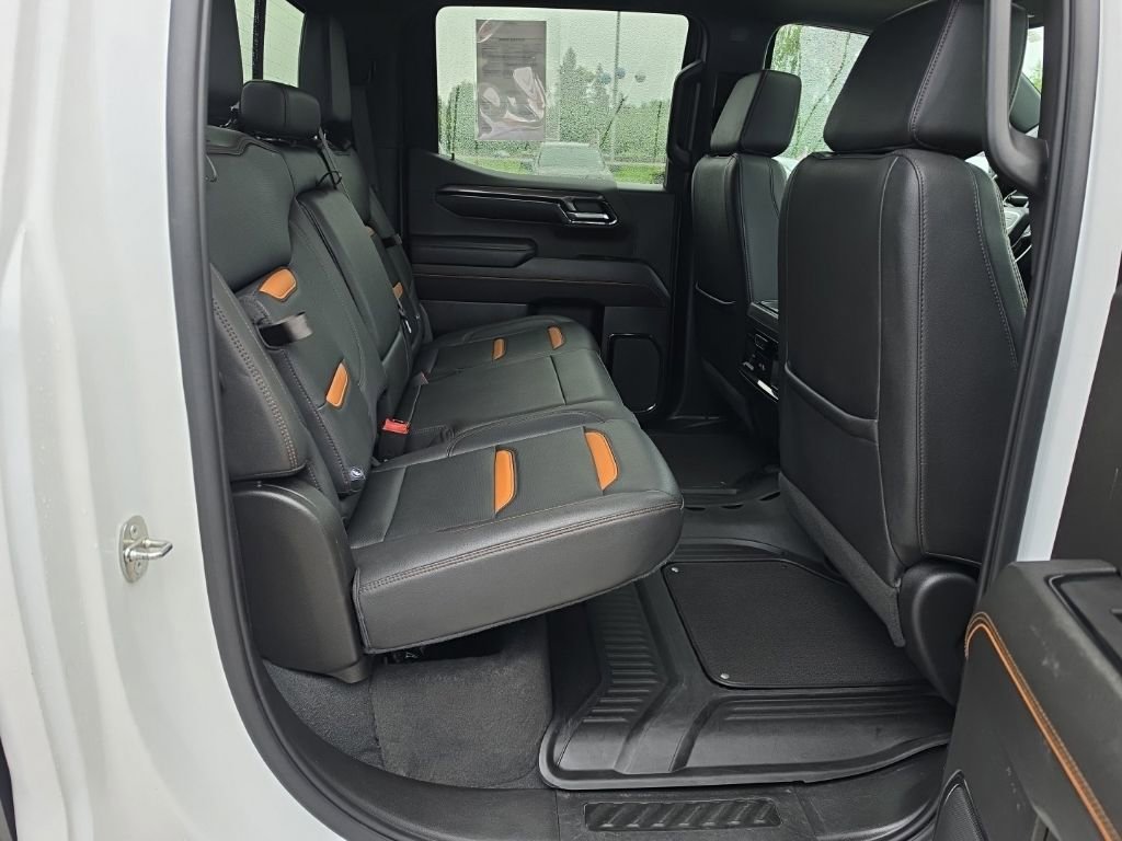 Used 2023 Summit White GMC AT4 image 32