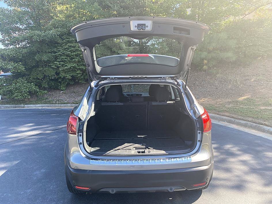 Used 2019 Gun Metallic Nissan SV image 25