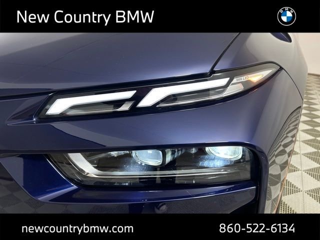 New 2026 Tanzanite Blue II Metallic BMW xDrive40i image 31