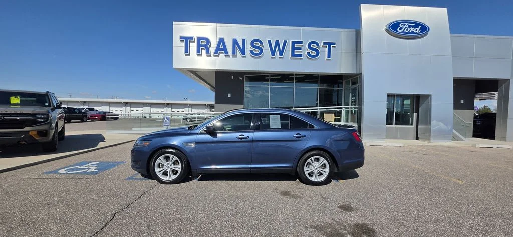 Used 2018 Ford Taurus SE with VIN 1FAHP2D86JG103397 for sale in Scottsbluff, NE
