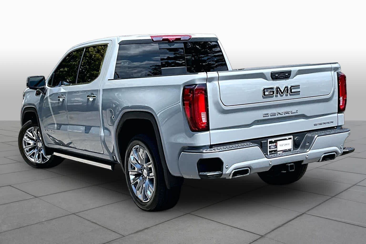 Used 2025 Thunderstorm Gray GMC Denali image 12