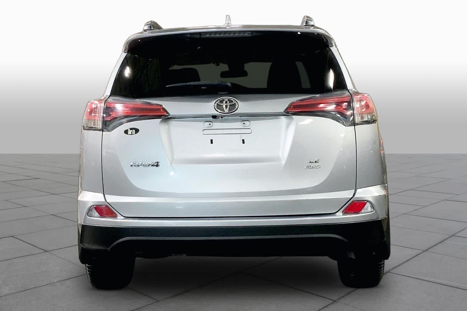 Used 2017 Silver Sky Metallic Toyota LE image 5