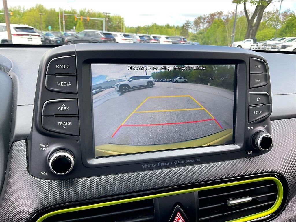 Used 2020 Lime Twist Hyundai Ultimate image 18