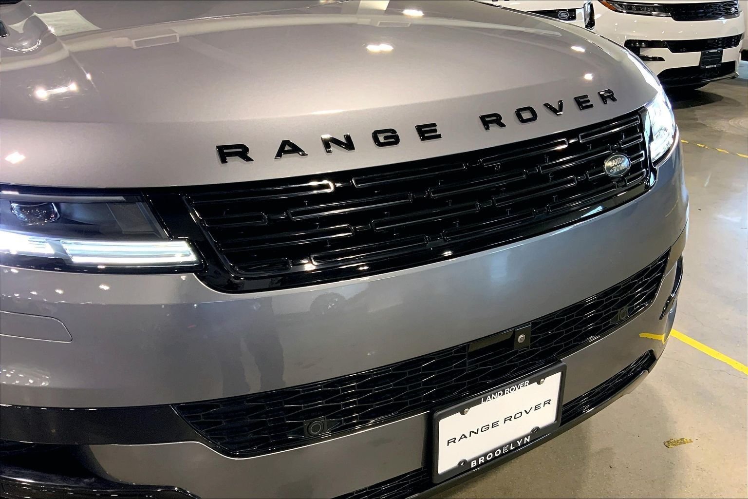 Certified Used 2023 Eiger Gray Metallic Land Rover SE image 30