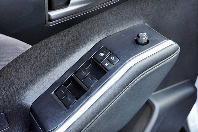 Used 2025 Silver Toyota LE image 22