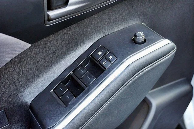 Used 2025 Silver Toyota LE image 22