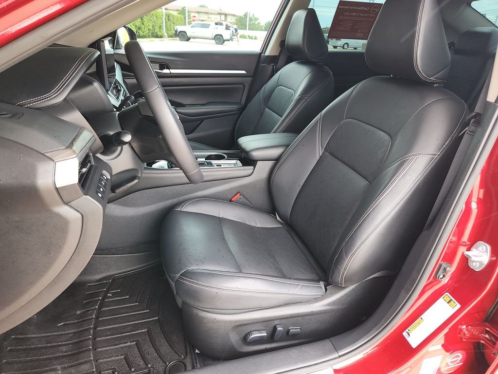 Certified Used 2024 Red Nissan 2.5 SL image 13