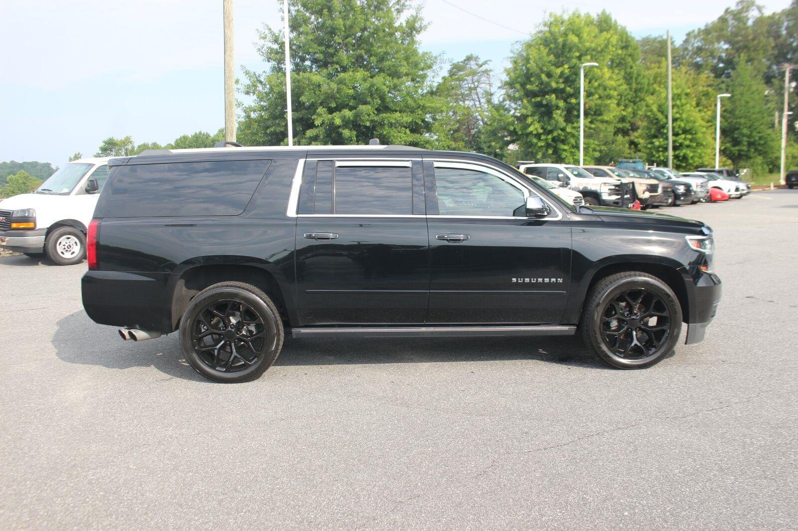 Used 2020 BLACK Chevrolet Premier image 9