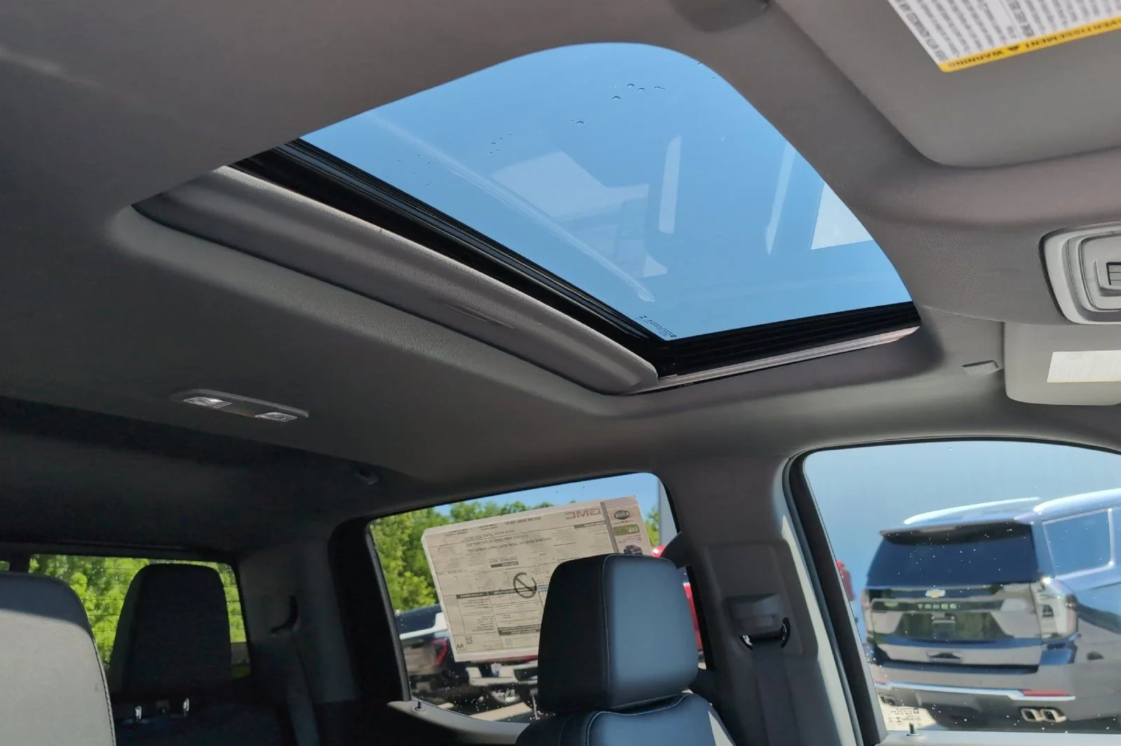 New 2026 Onyx Black GMC SLT image 16