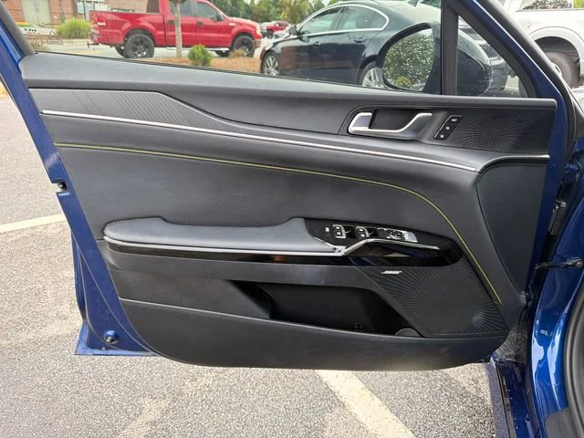 Used 2025 Blue Kia GT image 10
